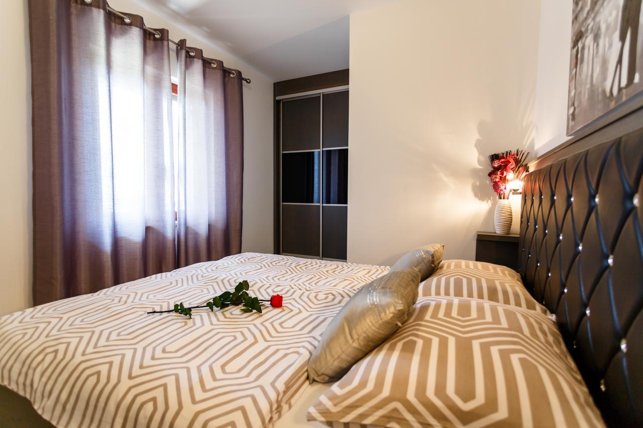 Villa Aria Малинска Экстерьер фото