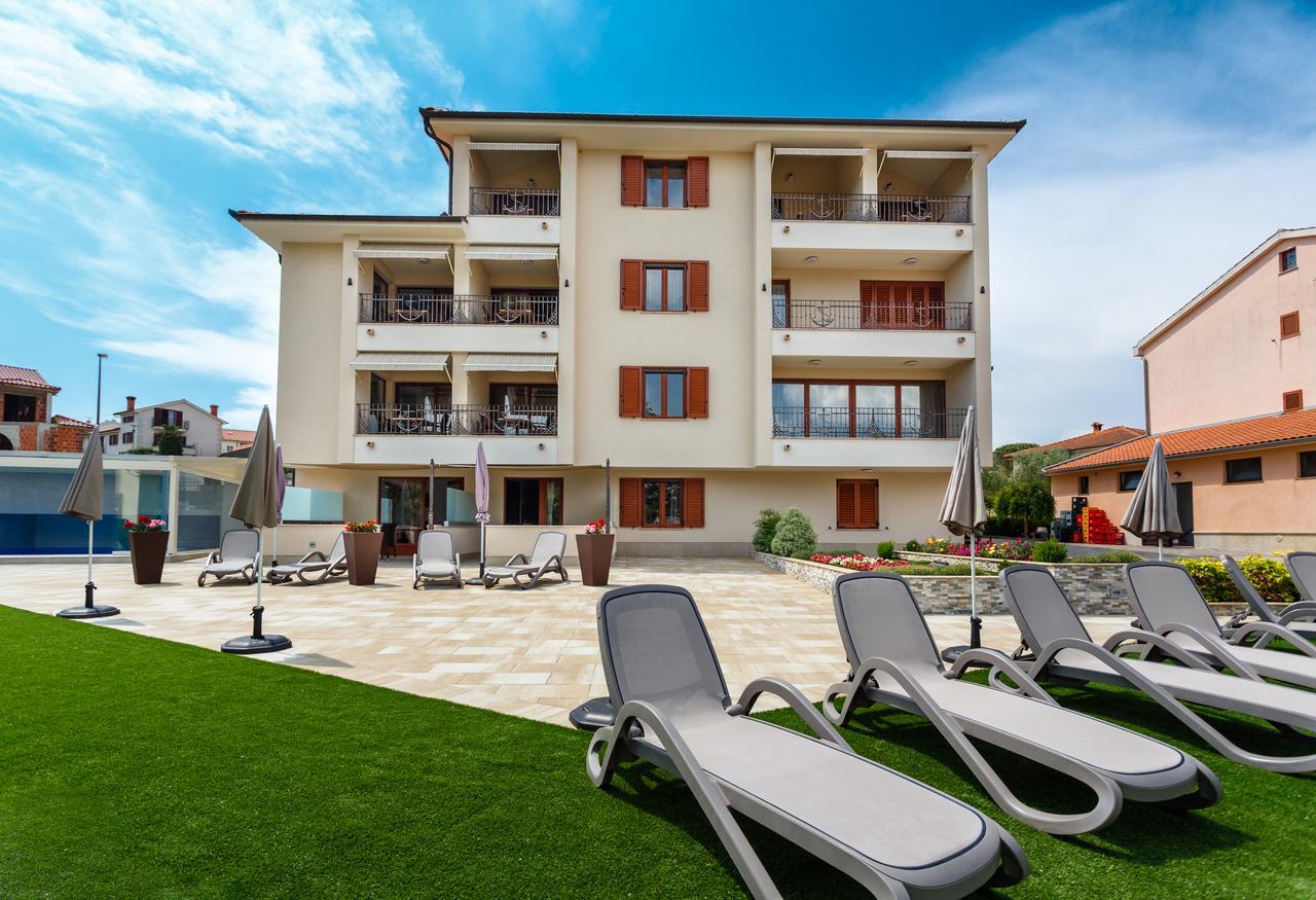 Villa Aria Малинска Экстерьер фото